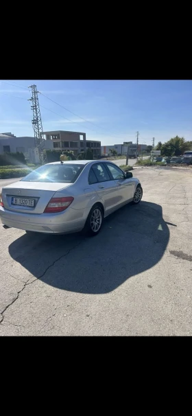 Mercedes-Benz 220, снимка 3