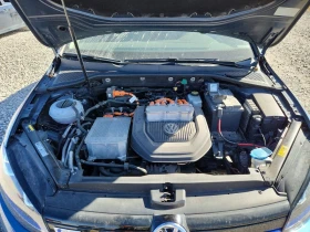 VW Golf EV SEL PREMIUM, снимка 11