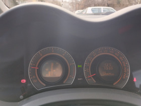 Toyota Auris 2.2DCAT -146х. км., снимка 8 - Автомобили и джипове - 44497574