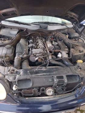 Mercedes-Benz C 220, снимка 9