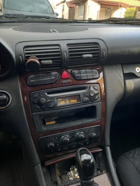 Mercedes-Benz C 220, снимка 8