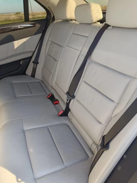 Mercedes-Benz E 220, снимка 9 — Bazar.bg Mercedes-Benz E 220, снимка 9