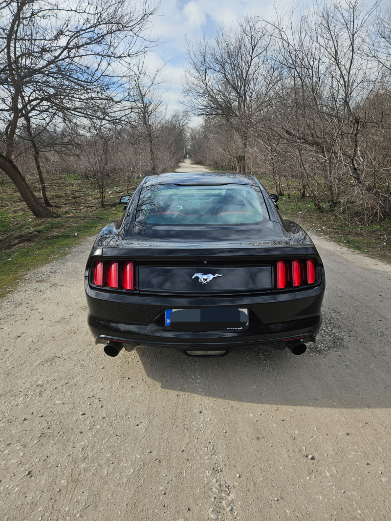 Ford Mustang, снимка 2 - Автомобили и джипове - 45693121