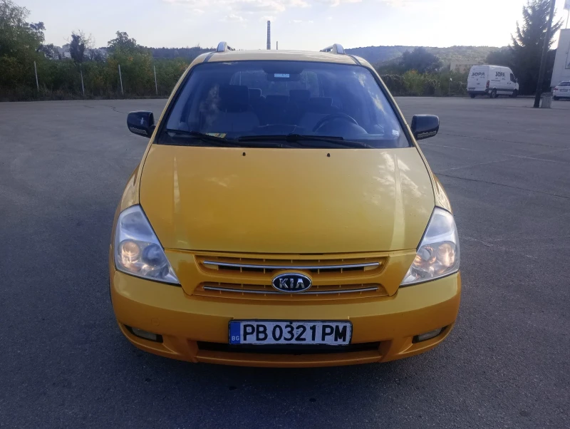 Kia Carnival 2.7i, снимка 2 - Автомобили и джипове - 47356738