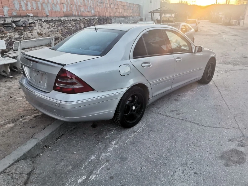 Mercedes-Benz C 220 C220 2.2 143кс автомат на части, снимка 4 - Автомобили и джипове - 48386489