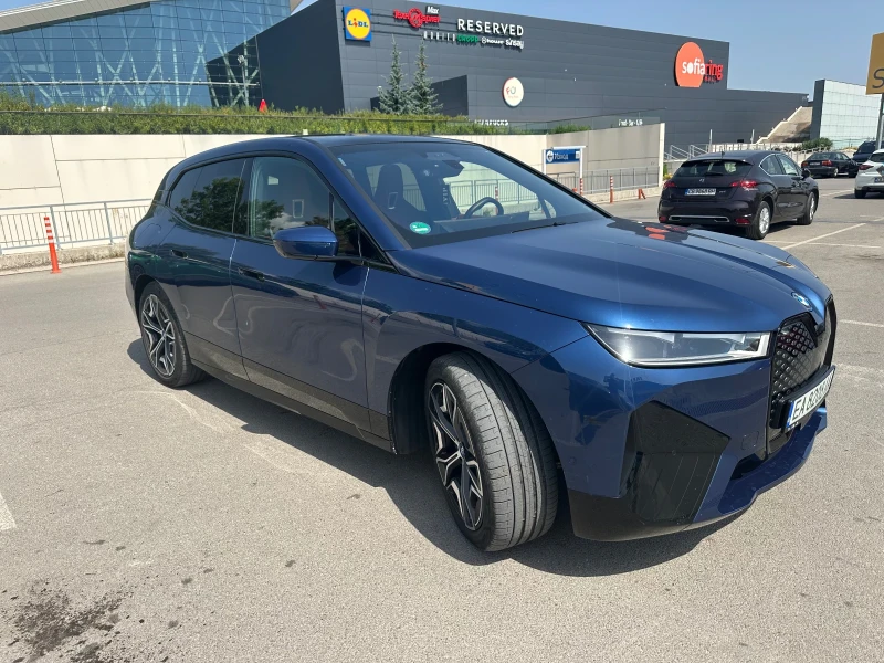 BMW iX, снимка 6 - Автомобили и джипове - 47990145