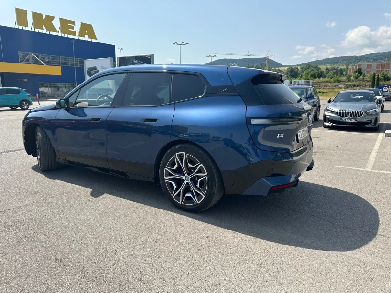 BMW iX, снимка 2 - Автомобили и джипове - 47990145