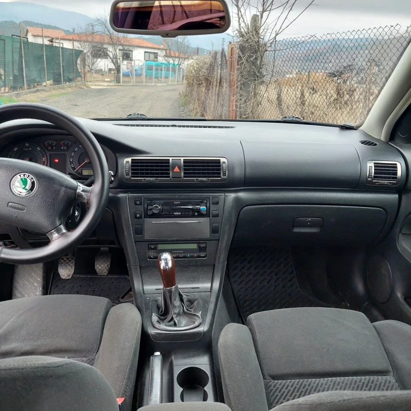 Skoda Superb, снимка 4 - Автомобили и джипове - 49051783