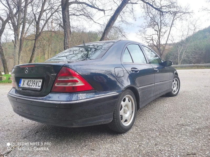 Mercedes-Benz C 220, снимка 9 - Автомобили и джипове - 49261927