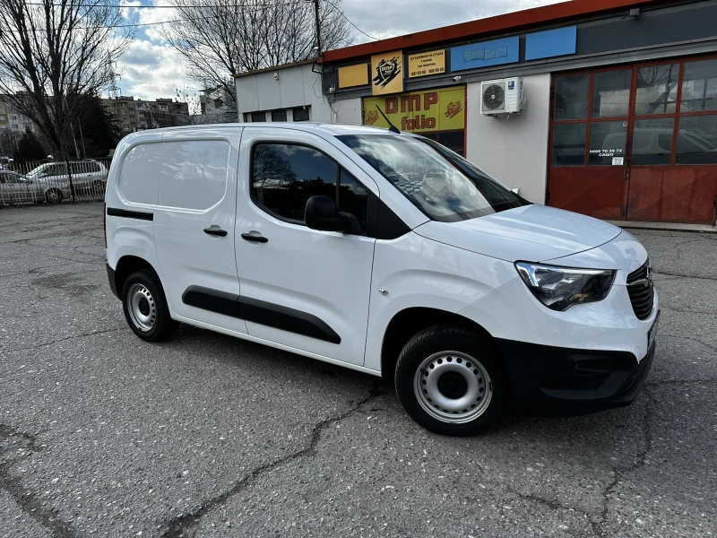 Opel Combo 1.5 CDTI, снимка 4 - Автомобили и джипове - 49347275