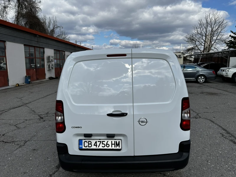 Opel Combo 1.5 CDTI, снимка 6 - Автомобили и джипове - 49347275