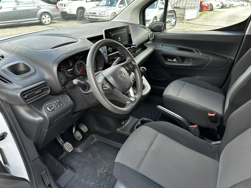 Opel Combo 1.5 CDTI, снимка 8 - Автомобили и джипове - 49347275