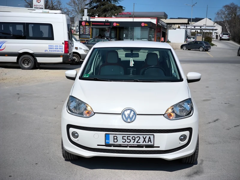 VW Up Highline, снимка 3 - Автомобили и джипове - 49597820