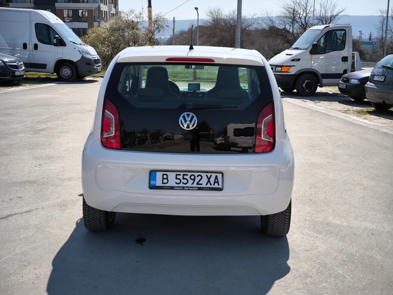 VW Up Highline, снимка 7 - Автомобили и джипове - 49597820