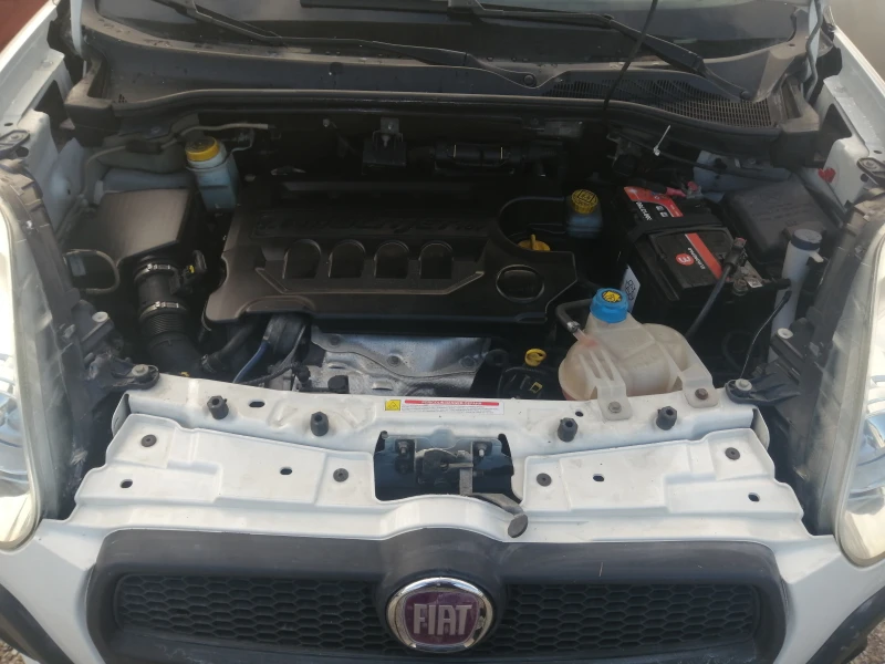 Fiat Doblo 1.6 Multijet, снимка 17 - Автомобили и джипове - 52091382