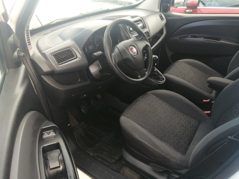 Fiat Doblo 1.6 Multijet, снимка 11 - Автомобили и джипове - 52091382