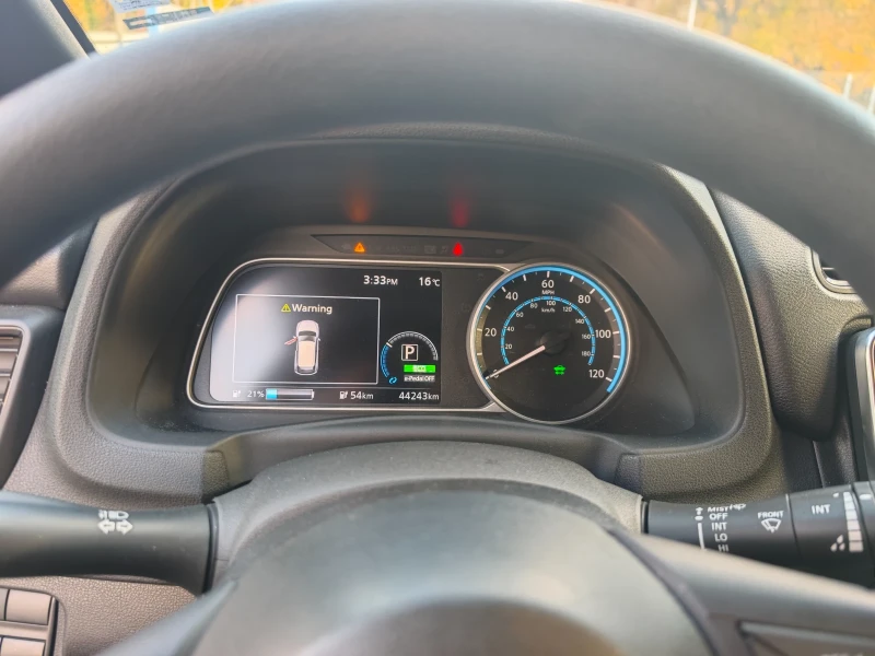 Nissan Leaf , снимка 7 - Автомобили и джипове - 52266187