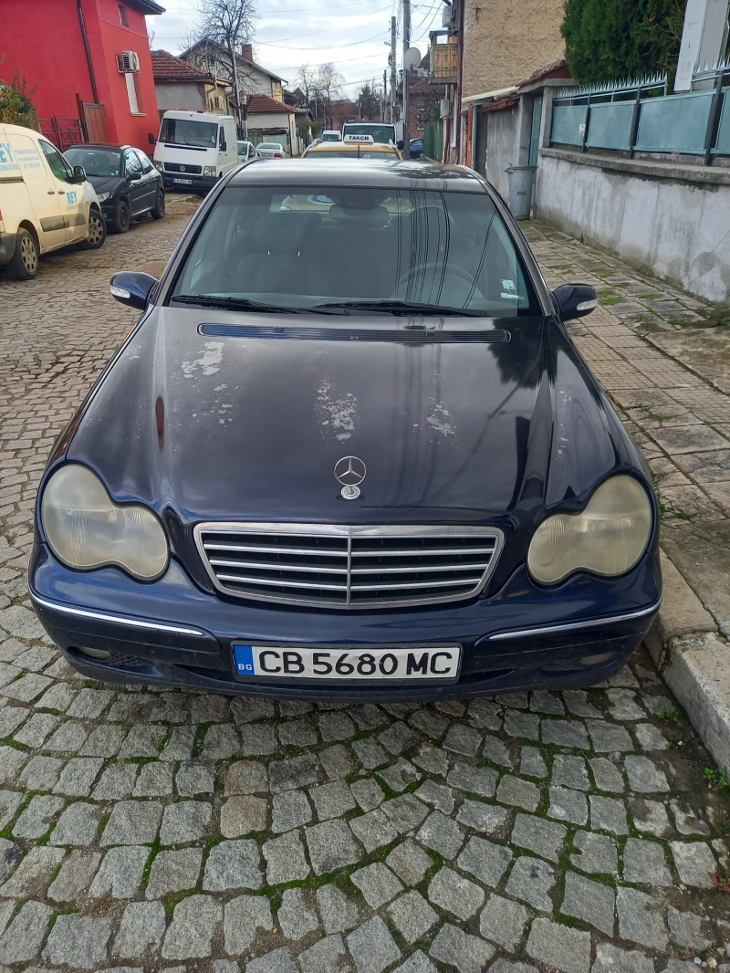 Mercedes-Benz C 220