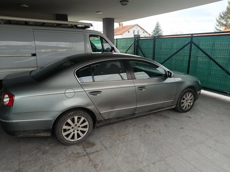 VW Passat B6, снимка 2 - Автомобили и джипове - 53006105