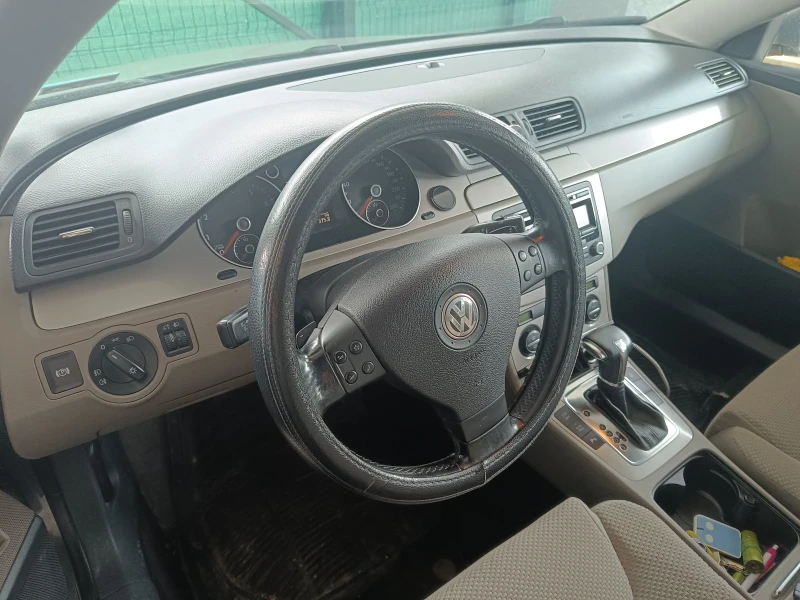 VW Passat B6, снимка 3 - Автомобили и джипове - 53006105