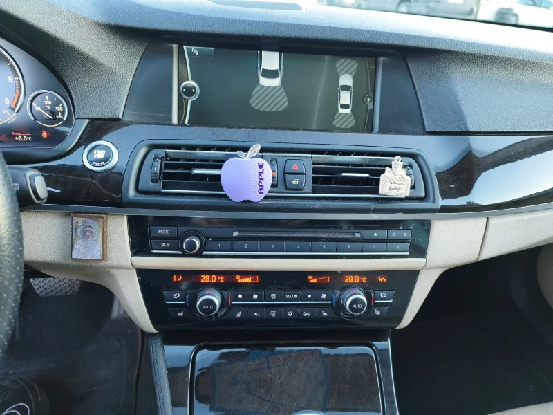 BMW 530 3.0 Ф10, снимка 13 - Автомобили и джипове - 53078466