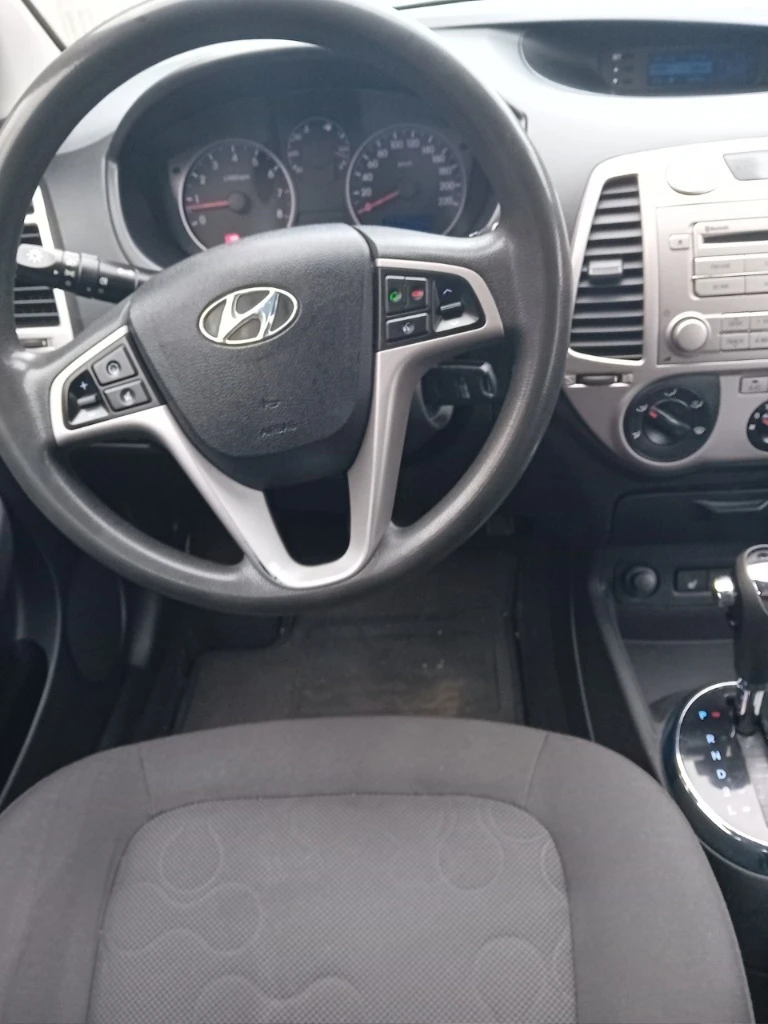 Hyundai I20 1.4 Automatic, снимка 7 - Автомобили и джипове - 48095861