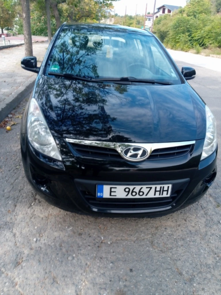 Hyundai I20 1.4 Automatic, снимка 1 - Автомобили и джипове - 48095861