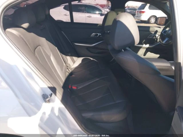 BMW 340 M340| HARMAN/KARDON| HEAD UP| CARPLAY, снимка 10 - Автомобили и джипове - 53373168