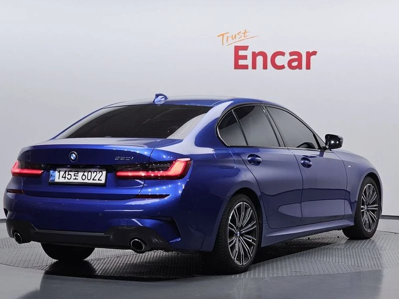 BMW 320 320i M Sport| 184к.с., снимка 2 - Автомобили и джипове - 56169730