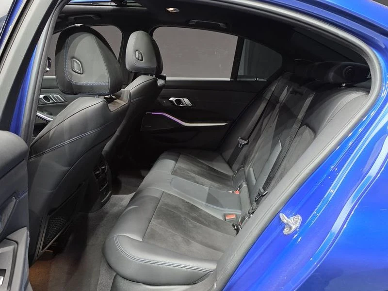 BMW 320 320i M Sport| 184к.с., снимка 11 - Автомобили и джипове - 56169730