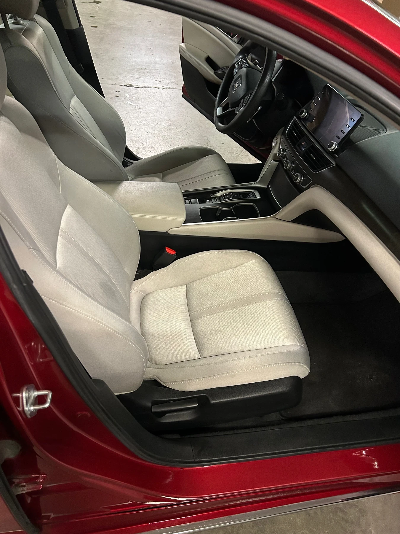 Honda Accord Hybrid  - изображение 7