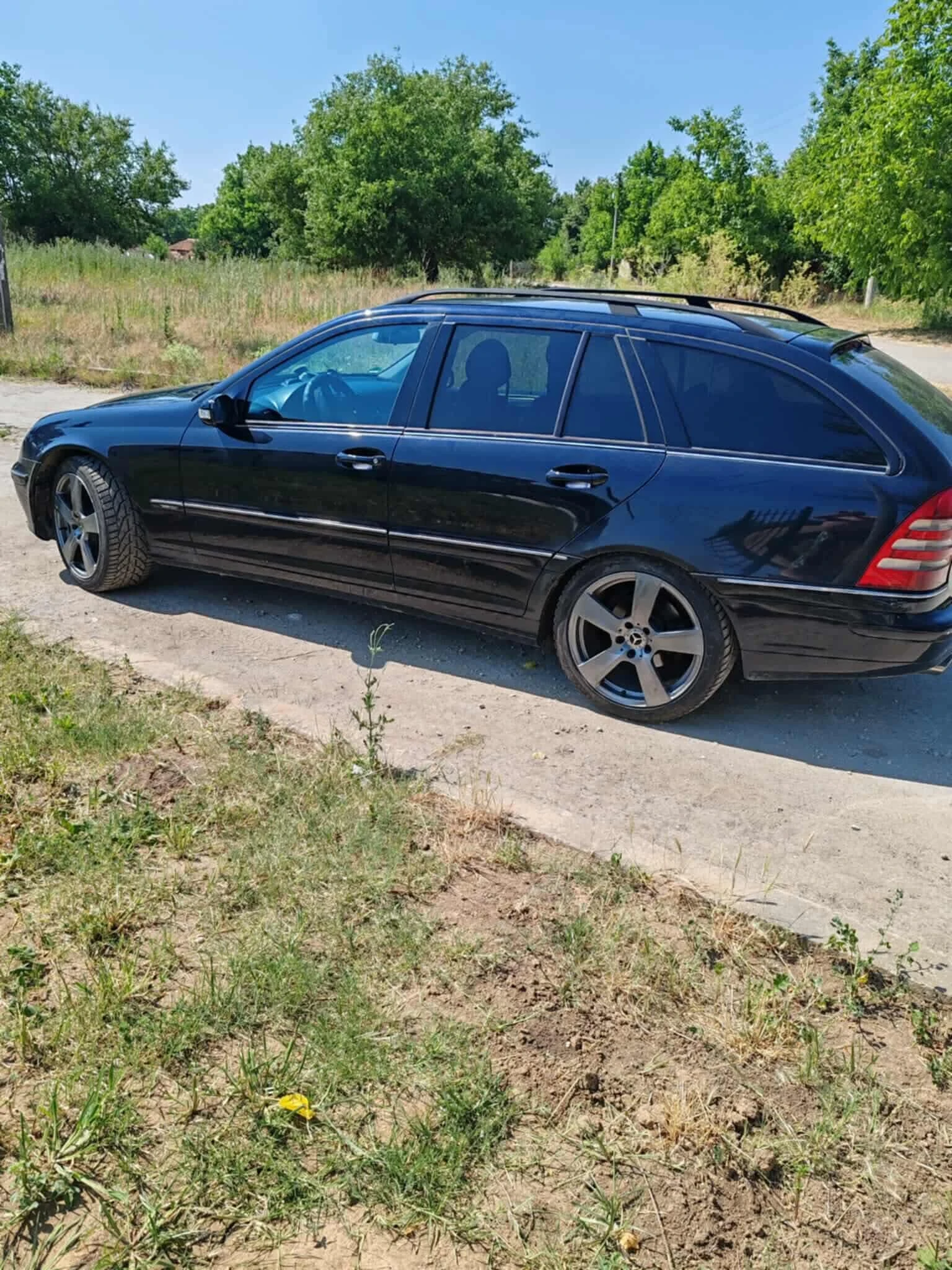 Mercedes-Benz C 320  - изображение 3