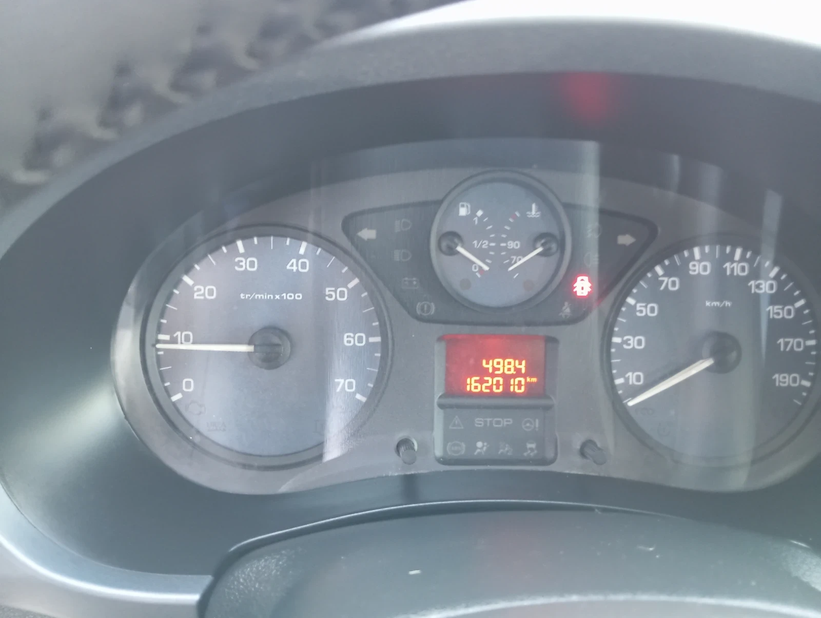 Peugeot Partner 1.6HDI ЛИЗИНГ  | Mobile.bg — изображение 11