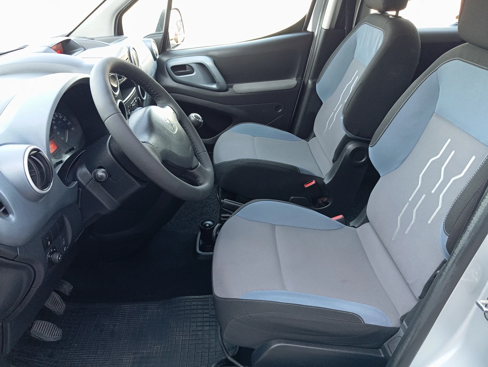 Peugeot Partner 1.6HDI ЛИЗИНГ  - изображение 7