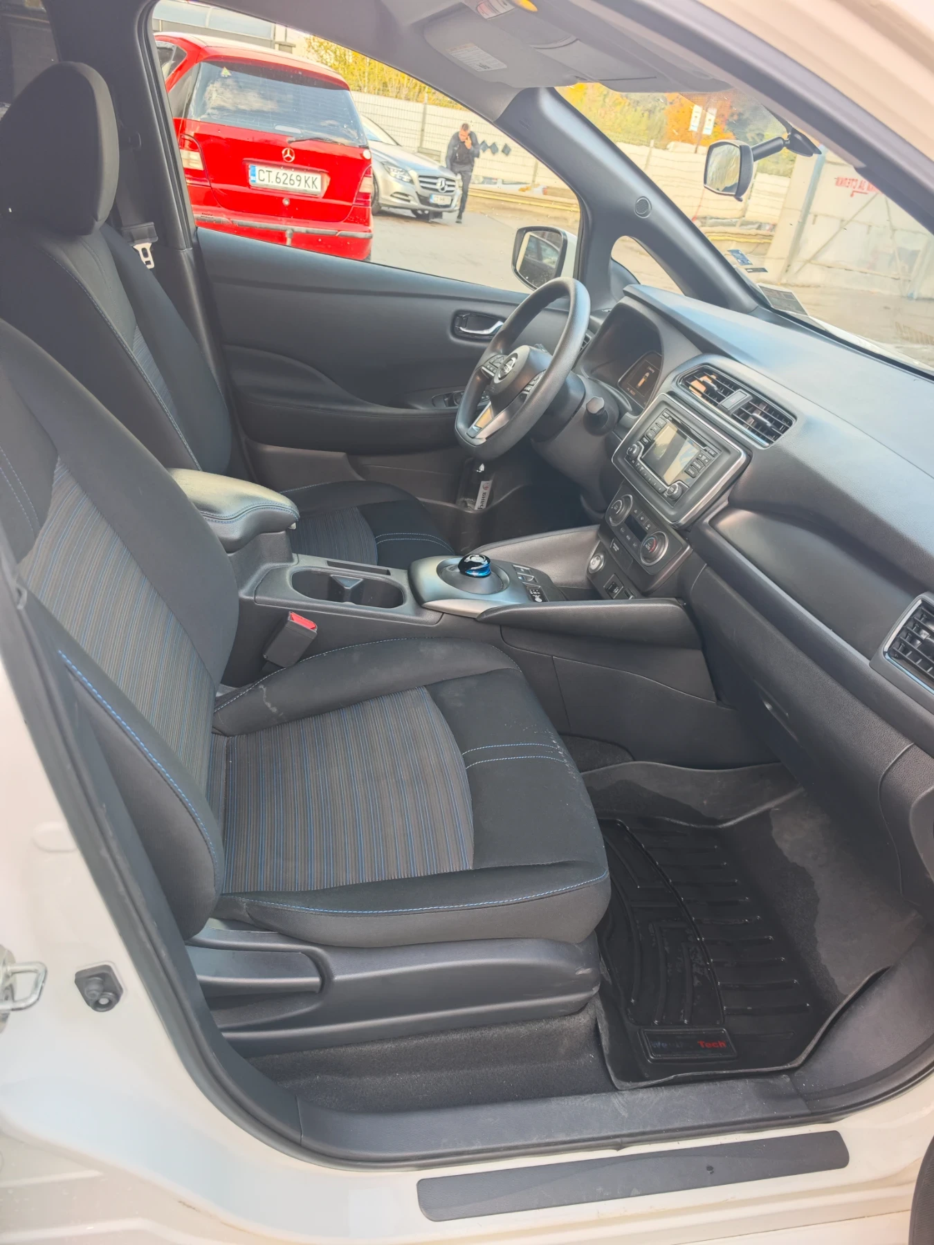 Nissan Leaf  | Mobile.bg   9