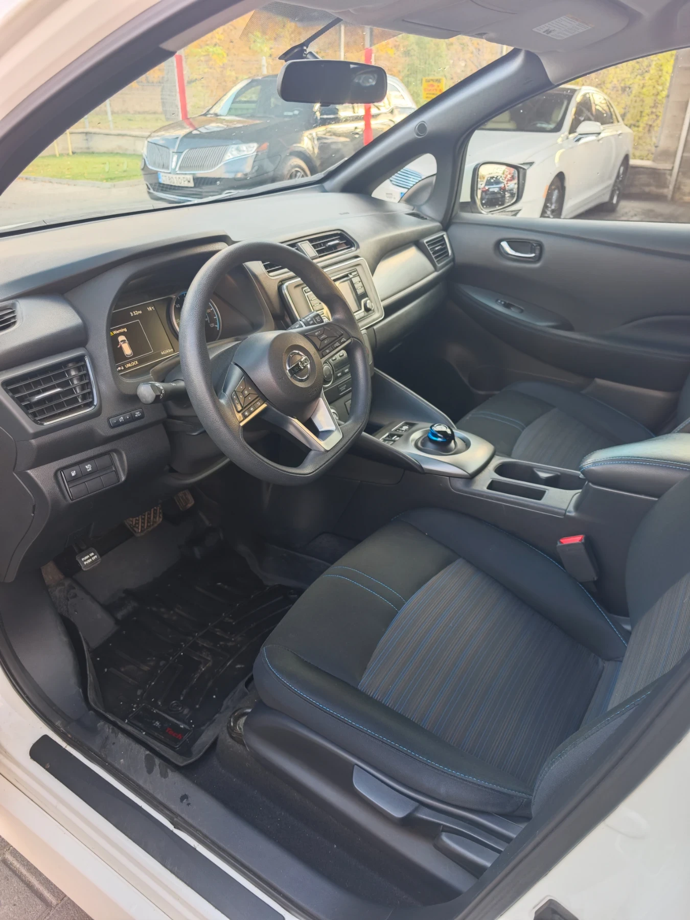 Nissan Leaf  | Mobile.bg   3