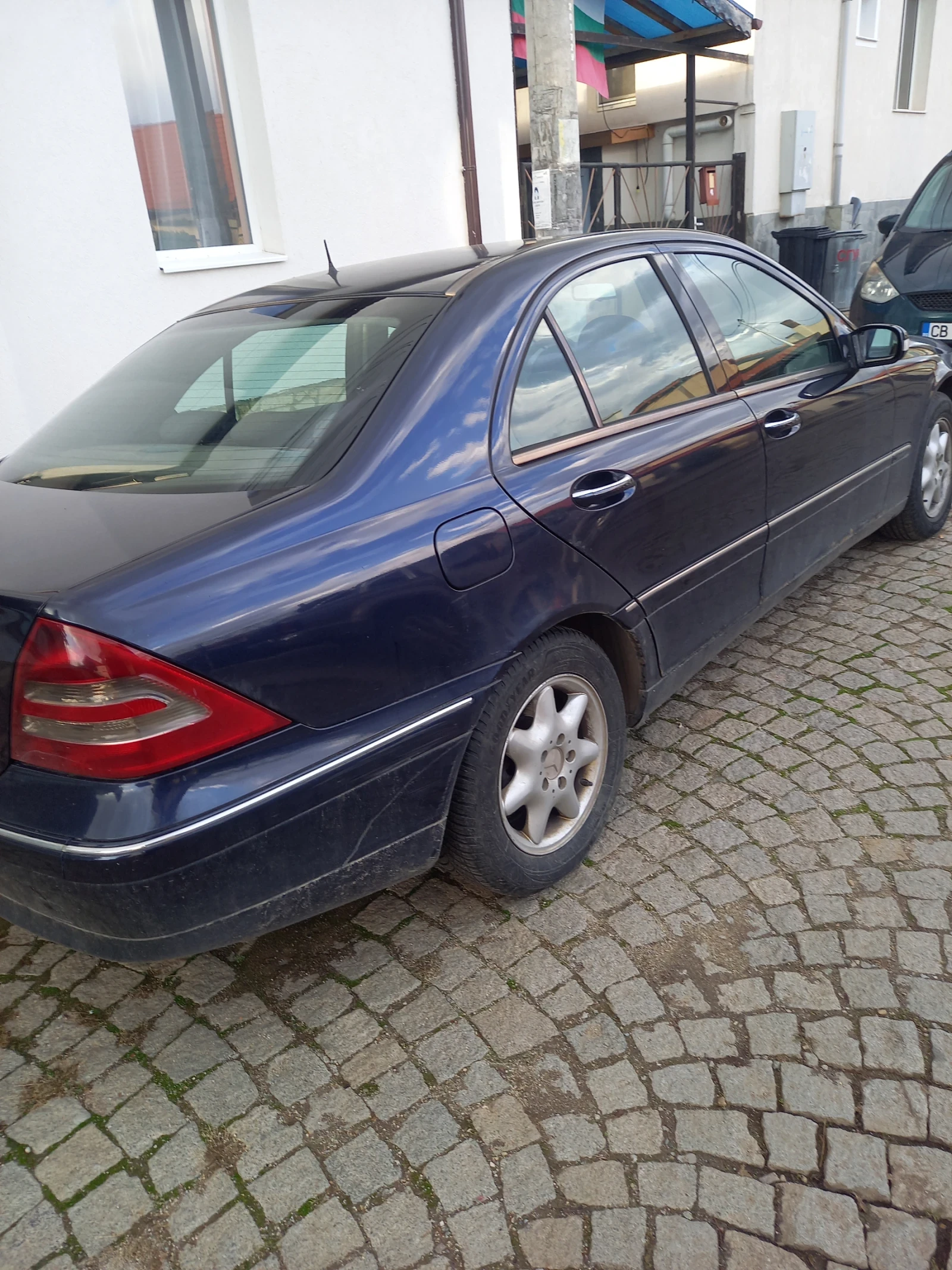 Mercedes-Benz C 220  - изображение 6