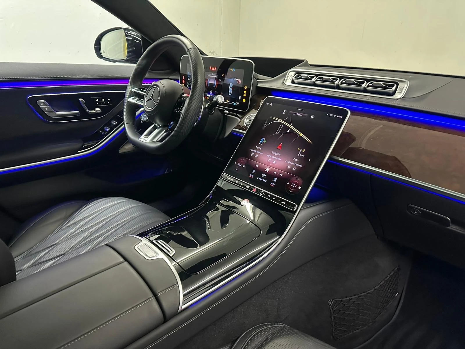 Mercedes-Benz S 63 AMG E-PERFORMANCE LONG EXCLUSIVE BURMESTER TV - изображение 9