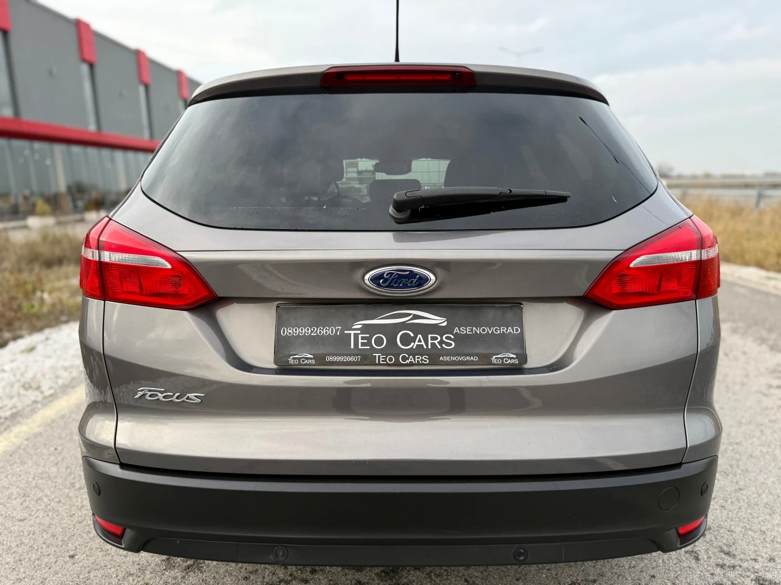 Ford Focus 1.5 DCi / AVTOMAT / TITANIUM / NAVI / PODGREV - изображение 6