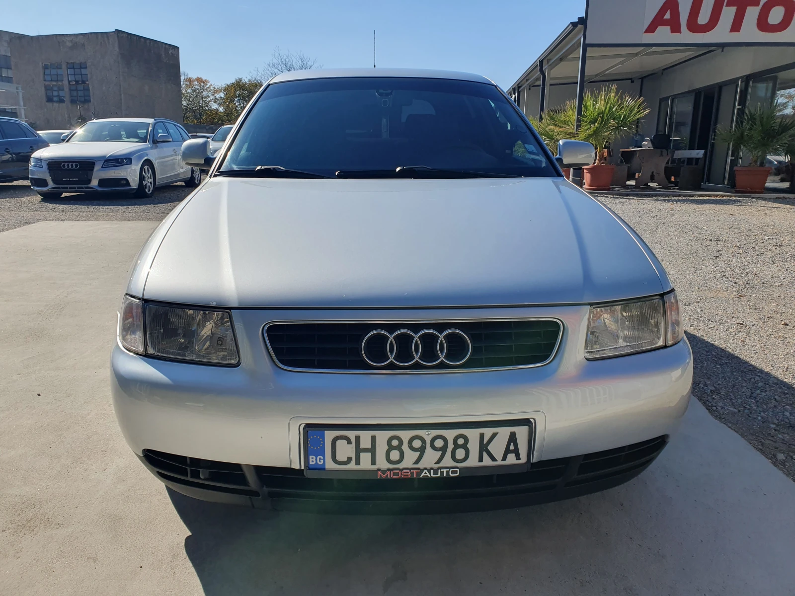 Audi A3 КАТО НОВA - изображение 2