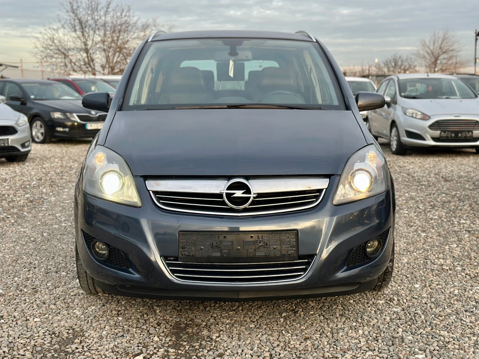 Opel Zafira 1.8i 140kc 6+ 1M COSMO - изображение 2