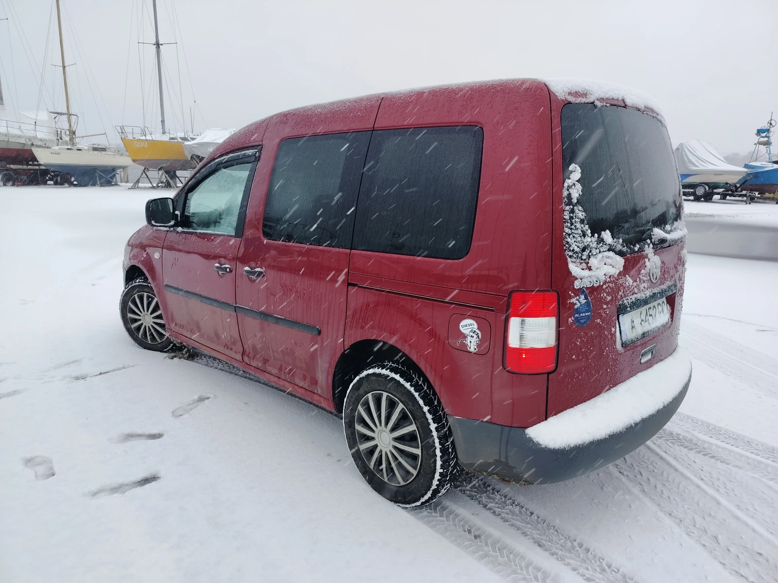 VW Caddy 1.9 TDI - изображение 4