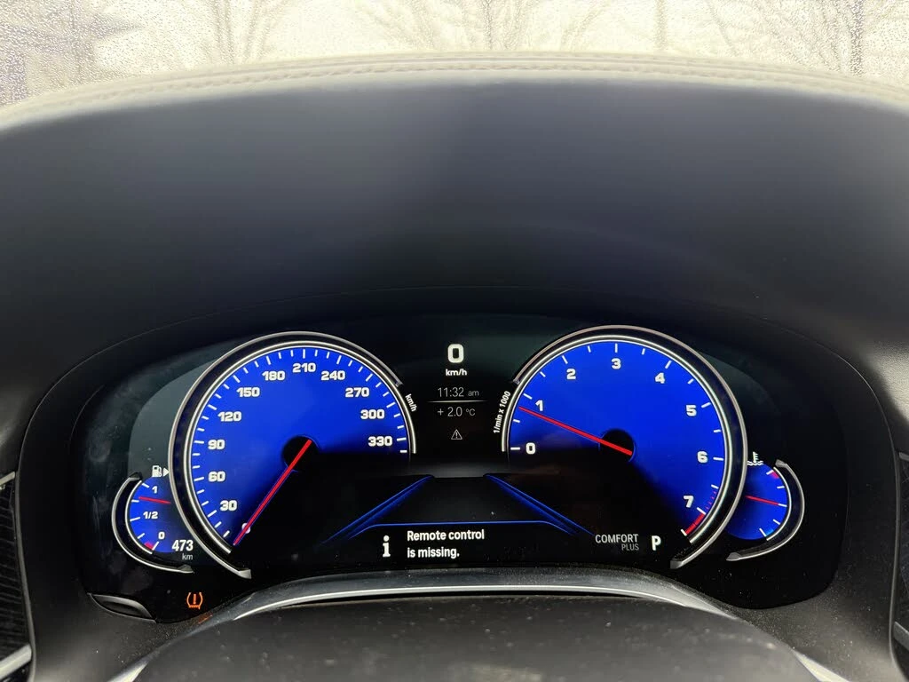 BMW 750 I * M-Package* * HeadUp* AвтоКредит* (ЦЕНА ДО БГ) - изображение 9