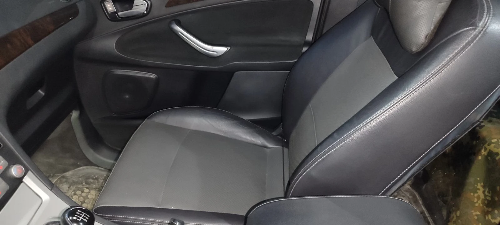 Ford Galaxy 2.0 TDCi GHIA, снимка 13 - Автомобили и джипове - 53808531