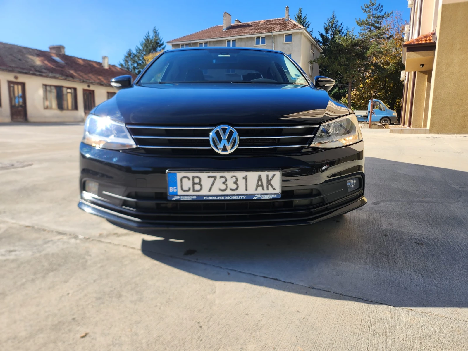 VW Jetta 2.0TDi 110PS | Auto.bg — изображение 1