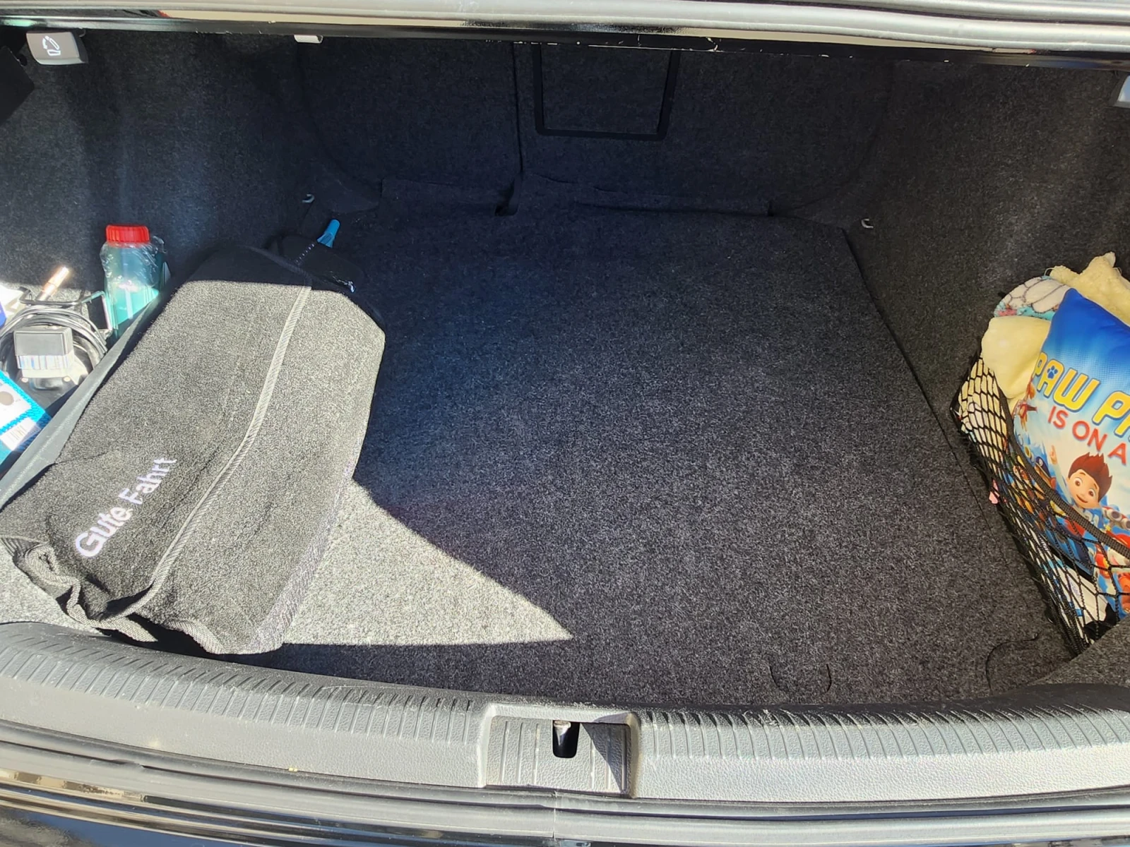 VW Jetta 2.0TDi 110PS, снимка 17 - Автомобили и джипове - 53959207