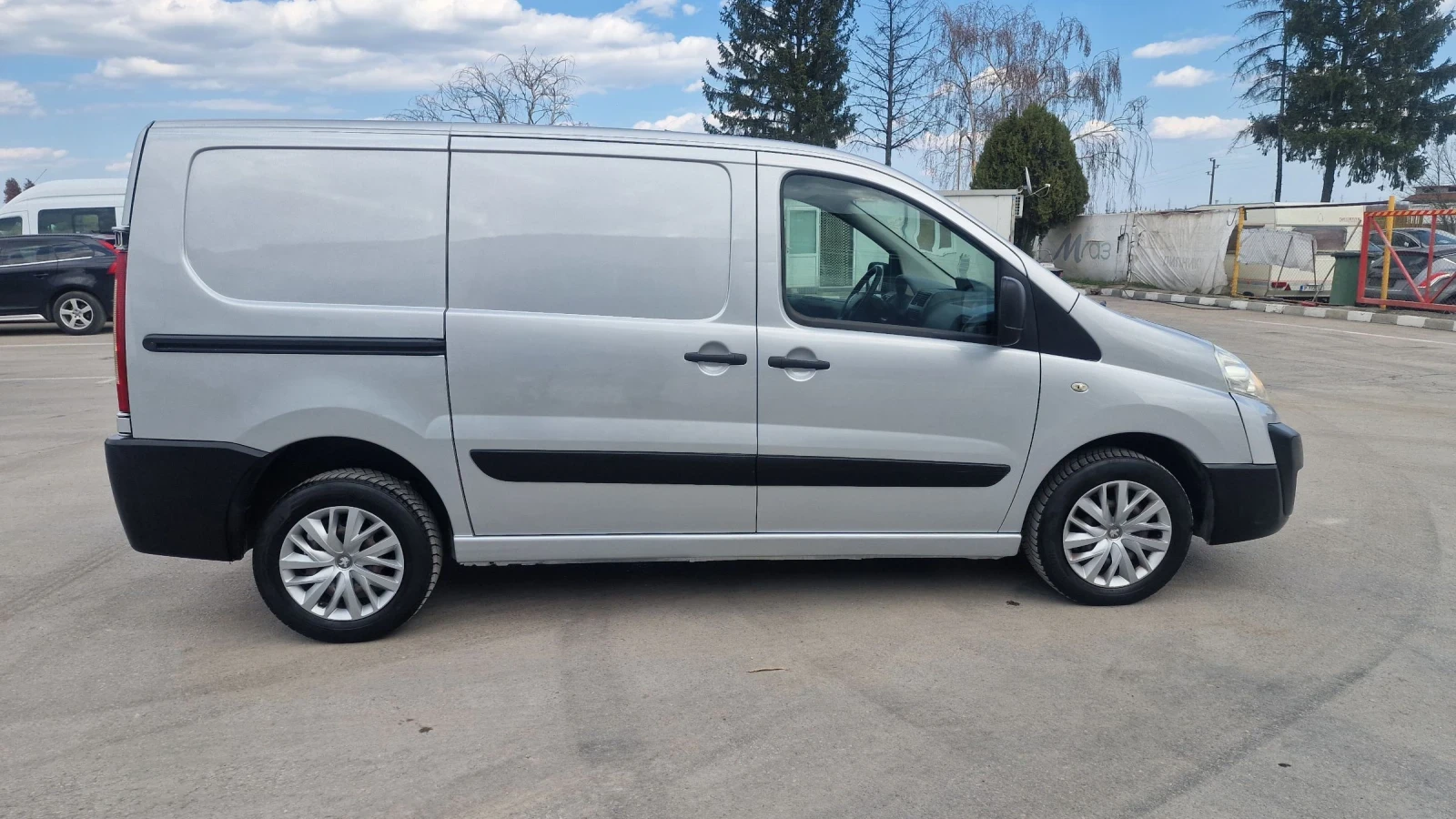 Peugeot Expert 1.6HDI, снимка 4 - Автомобили и джипове - 53984929