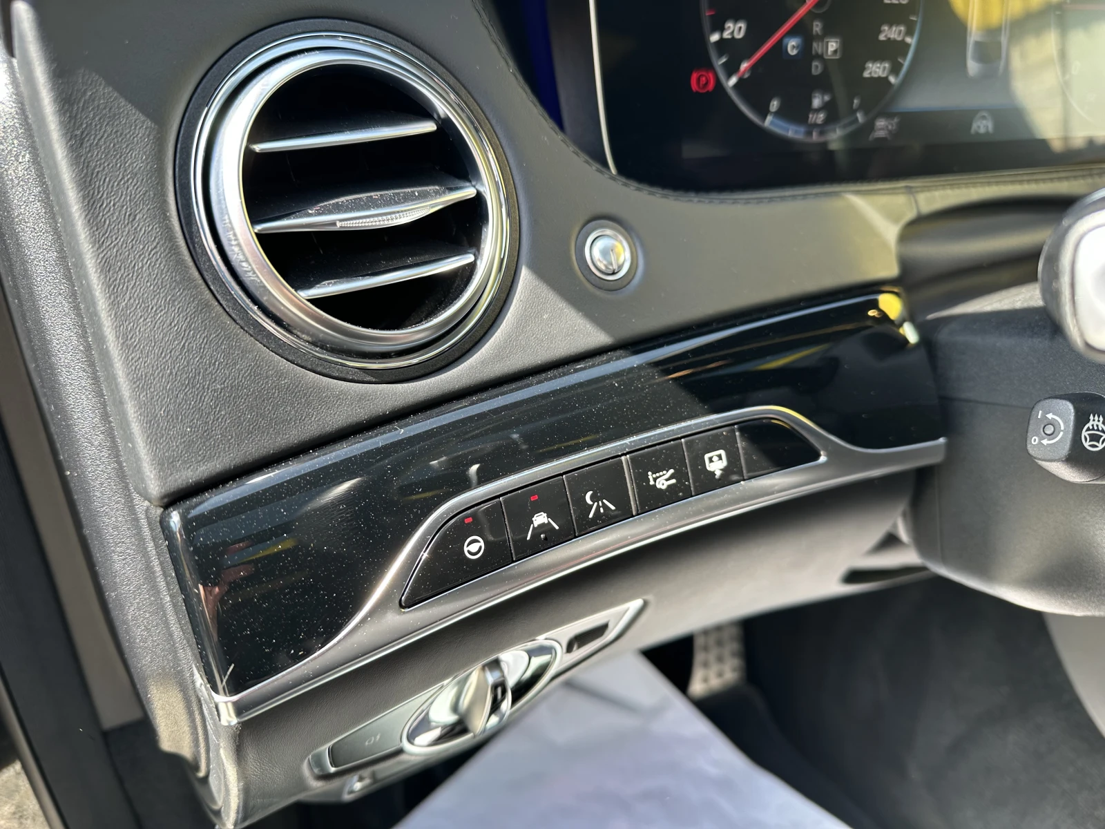 Mercedes-Benz S 400 d LONG | 4MATIC | FULL | BURMESTER | DESIGNO | AMG, снимка 10 - Автомобили и джипове - 54169137