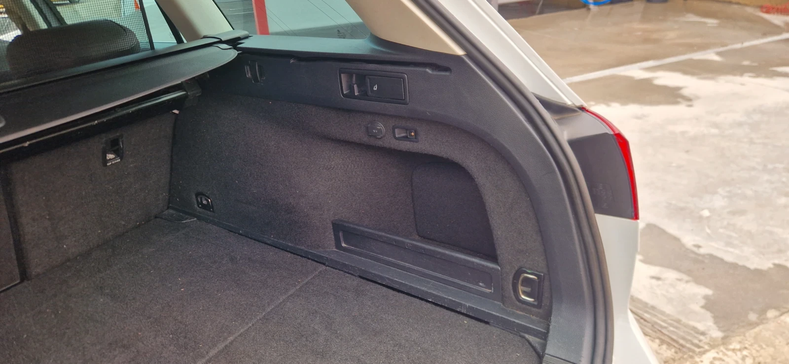 VW Passat BITDI/4?4, снимка 13 - Автомобили и джипове - 54574759