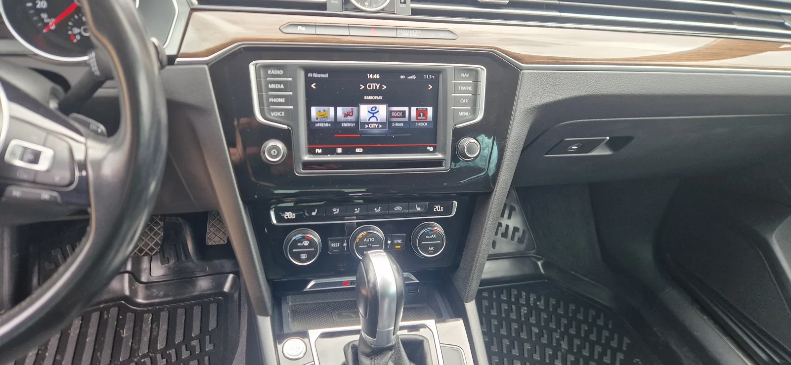 VW Passat BITDI/4?4, снимка 6 - Автомобили и джипове - 54574759